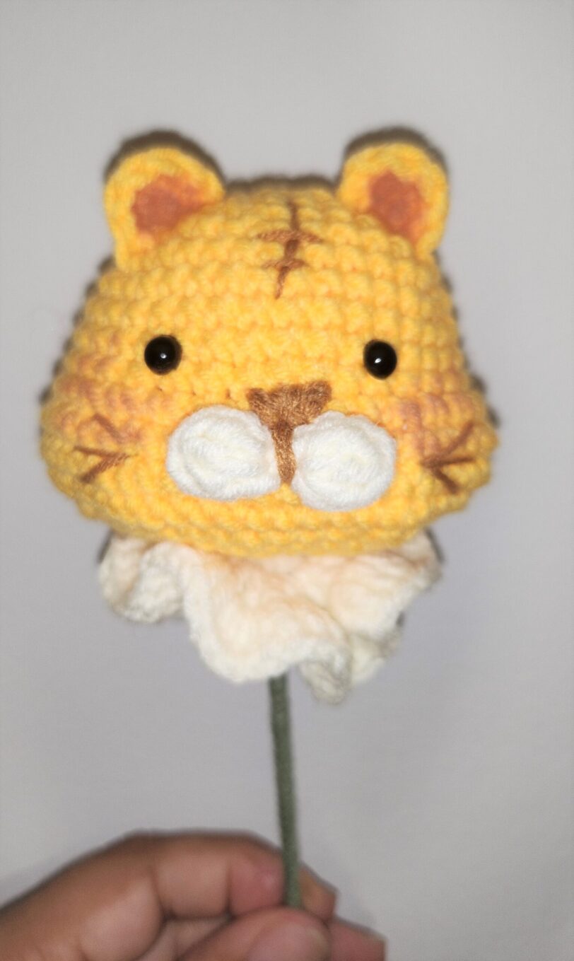 Flor ganchillo tigre 1